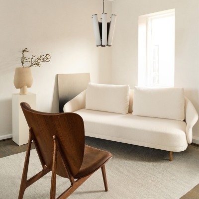 Norr11, sofá New Wave 2 Seater en Moises Showroom Norr11, sofá New Wave 2 Seater en Moises Showroom