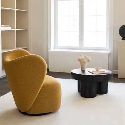 Little Big Chair de Norr11 en Moises Showroom Little Big Chair de Norr11 en Moises Showroom