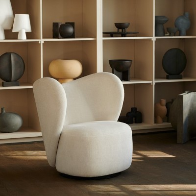 Little Big Chair de Norr11 en Moises Showroom Little Big Chair de Norr11 en Moises Showroom
