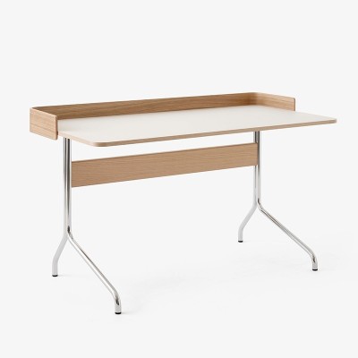 Mesa Pavilion Desk AV17 de &Tradition acabado roble en Moises Showroom Mesa Pavilion Desk AV17 de &Tradition acabado roble en Moises Showroom