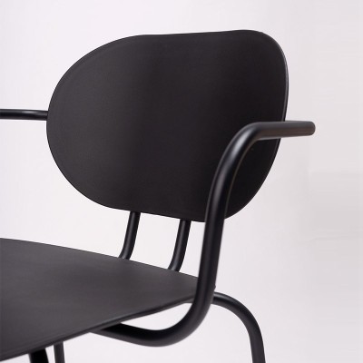 detalle silla Hari con brazos polipropileno Ondarreta detalle silla Hari con brazos polipropileno Ondarreta