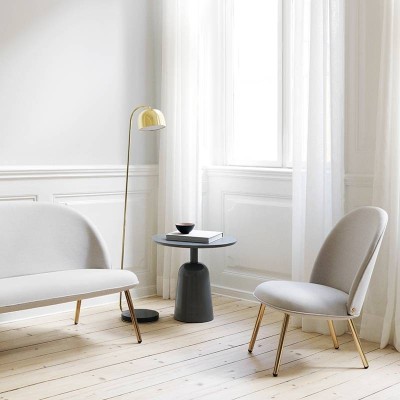 Lámpara Grant Floor Lamp de Normann Copenhagen en Moises Showroom Lámpara Grant Floor Lamp de Normann Copenhagen en Moises Showroom