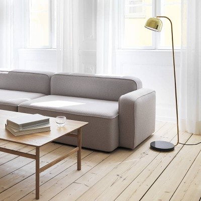 Lámpara Grant Floor Lamp de Normann Copenhagen en Moises Showroom Lámpara Grant Floor Lamp de Normann Copenhagen en Moises Showroom