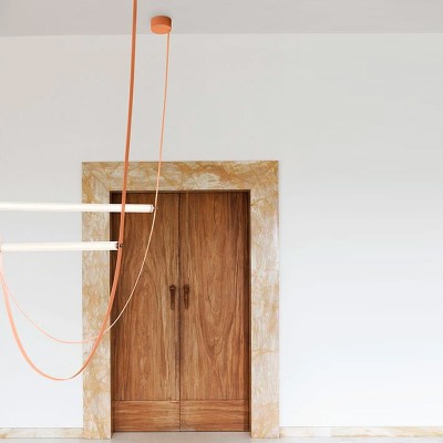 ambiente Flos Wireline rosa ambiente Flos Wireline rosa