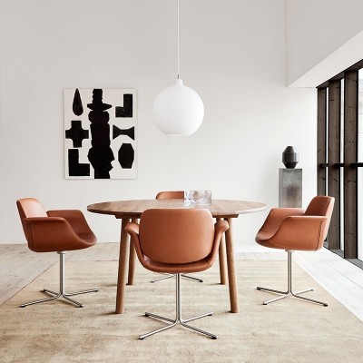 Fredericia Taro round dining table Fredericia Taro round dining table