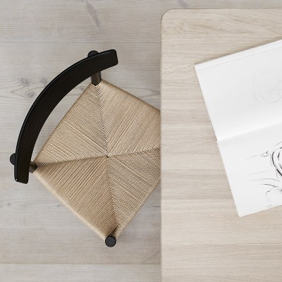 ambiente detalle cuerda de papel Fredericia silla J39 Mogensen ambiente detalle cuerda de papel Fredericia silla J39 Mogensen