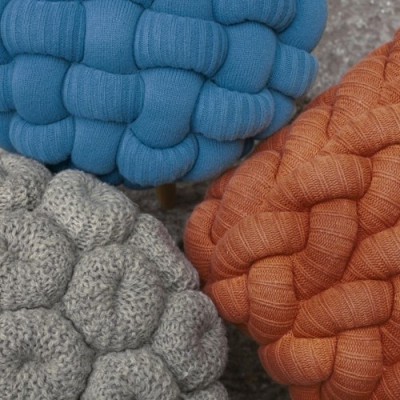 Sgabello lavorato a maglia - Gan Rugs Sgabello lavorato a maglia - Gan Rugs
