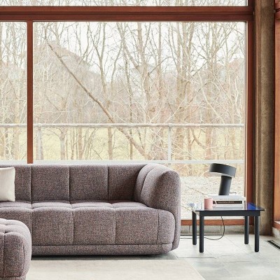 Lámpara Slant de HAY Soft Black en Moises Showroom Lámpara Slant de HAY Soft Black en Moises Showroom