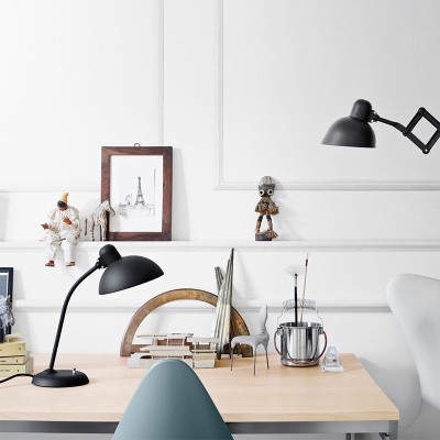 Fritz Hansen Kaiser T lampada da tavolo Fritz Hansen Kaiser T lampada da tavolo