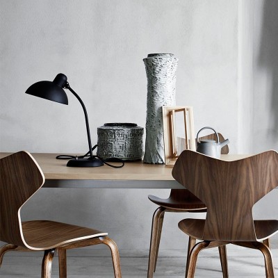 Fritz Hansen Kaiser T lampada da tavolo Fritz Hansen Kaiser T lampada da tavolo