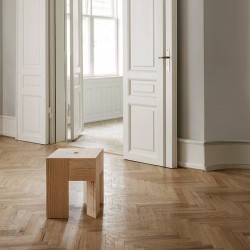 TriAngle de Karakter Copenhagen en Moises Showroom TriAngle de Karakter Copenhagen en Moises Showroom