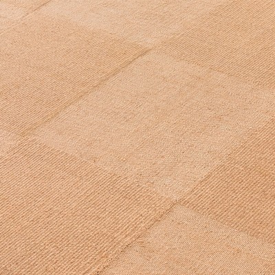 Detalle Kilim Roots 02 de Gan Rugs en Moises Showroom Detalle Kilim Roots 02 de Gan Rugs en Moises Showroom