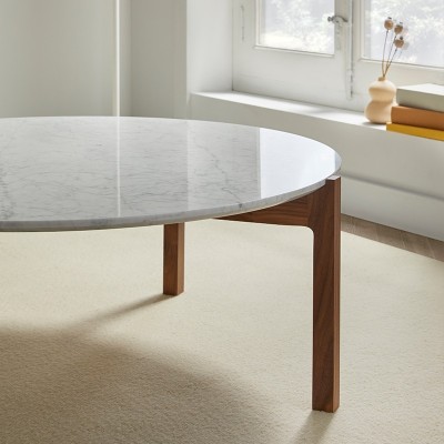 Mesa de centro Lotta de Kendo en Moises Showroom Mesa de centro Lotta de Kendo en Moises Showroom
