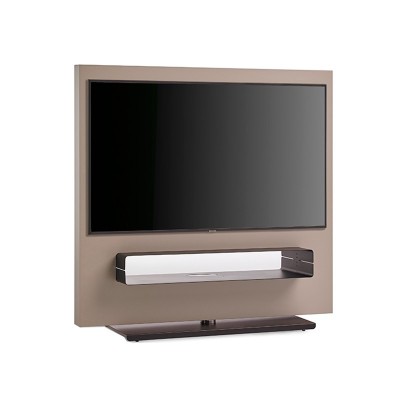 Totem de Kendo Mobiliario en Moises Showroom Totem de Kendo Mobiliario en Moises Showroom