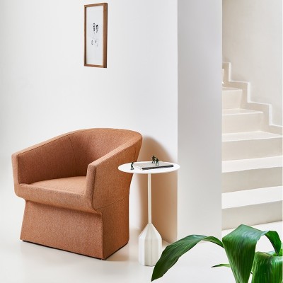 Butaca Fedele de Viccarbe en Moises Showroom Butaca Fedele de Viccarbe en Moises Showroom