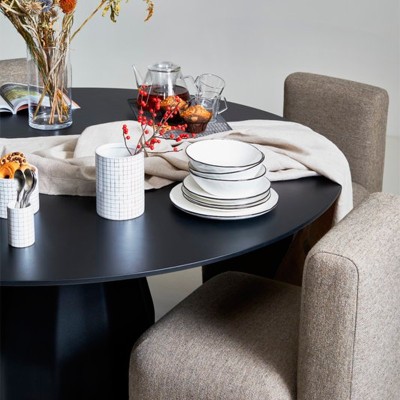 Viccarbe Burin round dining table Viccarbe Burin round dining table