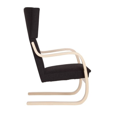 Butaca 401 de Artek diseñada por Alvar Aalto Butaca 401 de Artek diseñada por Alvar Aalto