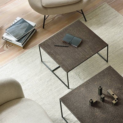 Conjunto mesa centro Pentagon de Ethnicraft en Moises Showroom Conjunto mesa centro Pentagon de Ethnicraft en Moises Showroom