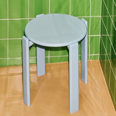 Taburete bajo REY Stool de HAY en Moises Showroom Taburete bajo REY Stool de HAY en Moises Showroom