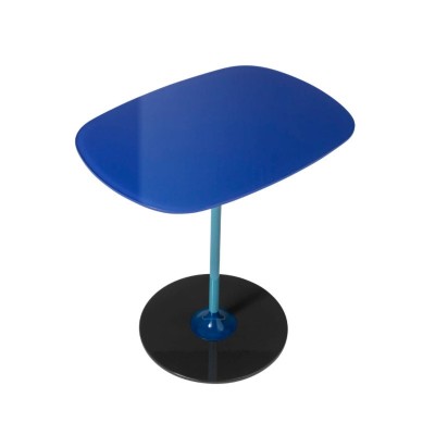 Mesita Thierry tamaño L azul de Kartell Mesita Thierry tamaño L azul de Kartell