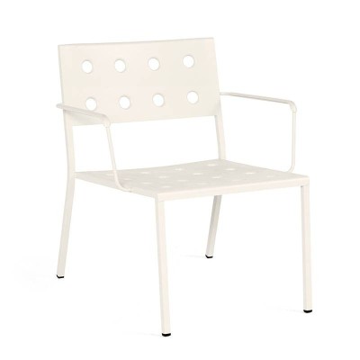 Balcony Lounge Armchair de HAY en Moises Showroom Balcony Lounge Armchair de HAY en Moises Showroom