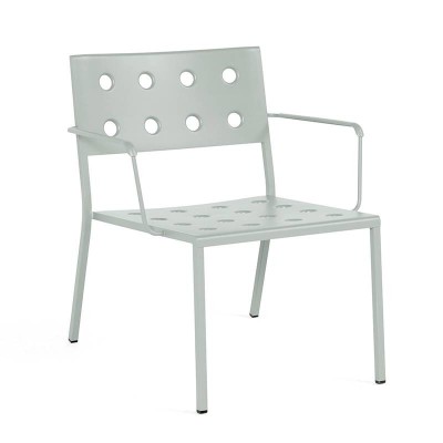 Balcony Lounge Armchair de HAY en Moises Showroom Balcony Lounge Armchair de HAY en Moises Showroom