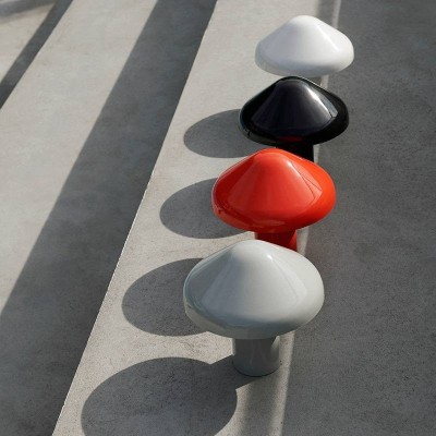 Pao Portable Lamp de HAY en Moises Showroom Pao Portable Lamp de HAY en Moises Showroom