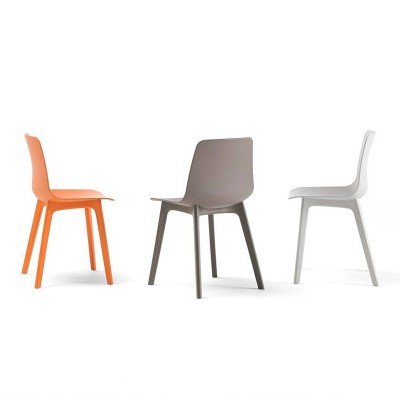 Silla Varya 4 pies plástico de Inclass Silla Varya 4 pies plástico de Inclass