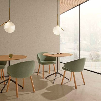 Sillón Binar 60 con respaldo bajo y 4 patas de madera de Inclass Sillón Binar 60 con respaldo bajo y 4 patas de madera de Inclass