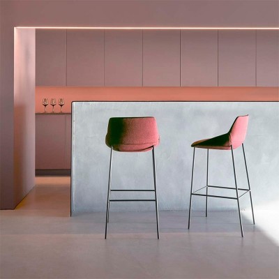 Taburete Dunas XS de Inclass en Moises Showroom Taburete Dunas XS de Inclass en Moises Showroom