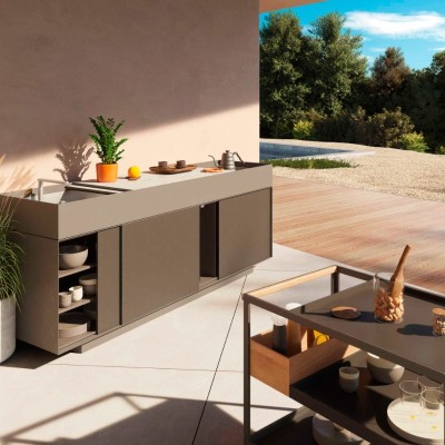 Cocina de exterior Kitchen de Kettal en Moises Showroom Cocina de exterior Kitchen de Kettal en Moises Showroom