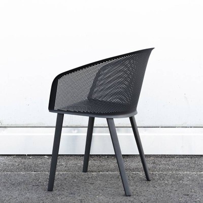 Silla Stampa de Kettal en Moises Showroom Silla Stampa de Kettal en Moises Showroom