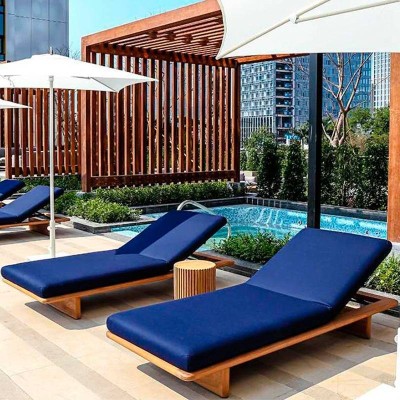 Mesh Sun Lounger by Kettal Mesh Sun Lounger by Kettal