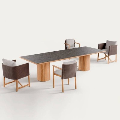 Mesa de comedor Giro de Kettal 220x108 en Moises Showroom Mesa de comedor Giro de Kettal 220x108 en Moises Showroom