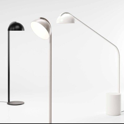 Lámpara de pie Half Dome de Kettal en Moises Showroom Lámpara de pie Half Dome de Kettal en Moises Showroom