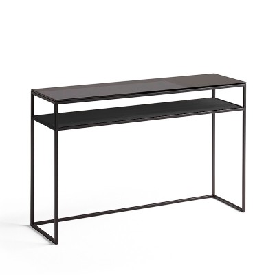 Consola Rita de Kendo Mobiliario en Moises Showroom Consola Rita de Kendo Mobiliario en Moises Showroom
