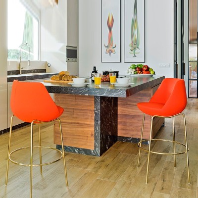 Taburetes Magnum de Sancal en Moises Showroom Taburetes Magnum de Sancal en Moises Showroom