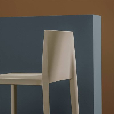 Taburete SAIL de Andreu World en Moises Showroom Taburete SAIL de Andreu World en Moises Showroom