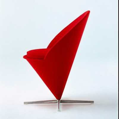 Cone Chair de Vitra en Moises Showroom Cone Chair de Vitra en Moises Showroom