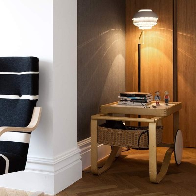 Lámpara de pie A808 blanco Artek ambiente 2 Lámpara de pie A808 blanco Artek ambiente 2