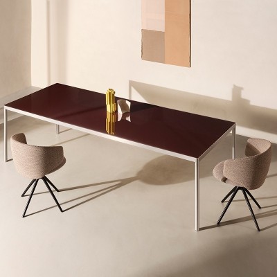 MDF Italia, Silla Universal Armchair de 4 radios con asiento tapizado MDF Italia, Silla Universal Armchair de 4 radios con asiento tapizado