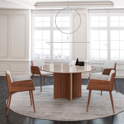 Comedor ambientado con silla Hug nogal super mate de Punt Mobles. Comedor ambientado con silla Hug nogal super mate de Punt Mobles.