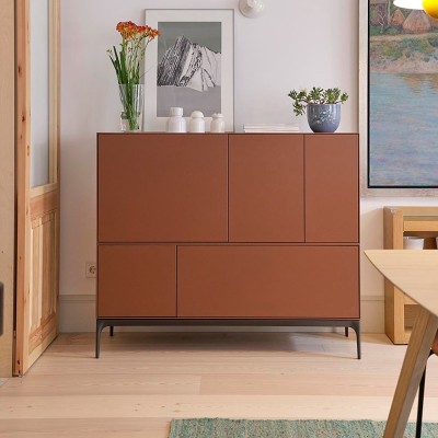 Treku Iconics, Credenza Lauki 01