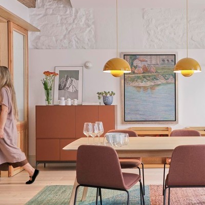 Treku Iconics, Credenza Lauki 01
