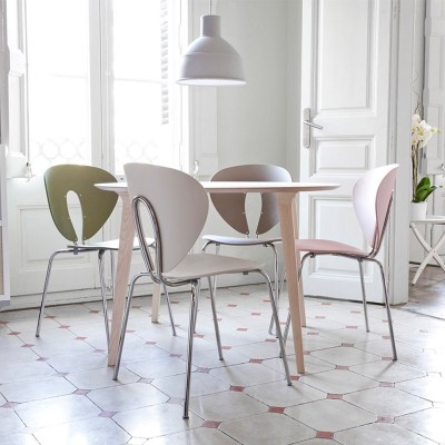 Lau round dining table STUA Lau round dining table STUA