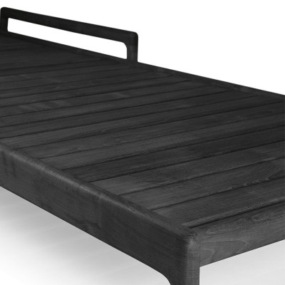 Detalle asiento tumbona Jack en teca negra de Ethnicraft Detalle asiento tumbona Jack en teca negra de Ethnicraft
