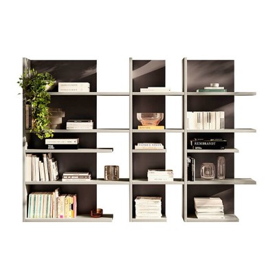 Librerías Pentagram de Lago en Moises Showroom Librerías Pentagram de Lago en Moises Showroom