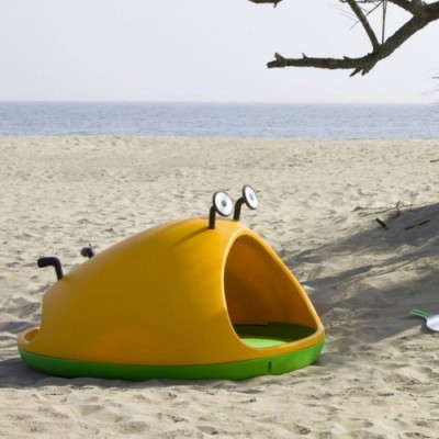 Nido de Magis en la playa Nido de Magis en la playa
