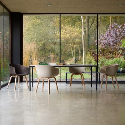 Dry Table by Ondarreta - Oak wood Dry Table by Ondarreta - Oak wood