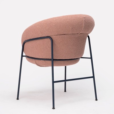 Ginger Ondarreta chair with 4 feet Ginger Ondarreta chair with 4 feet